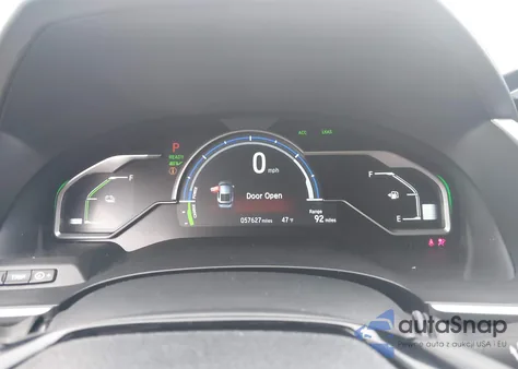 2018 Honda Clarity Plug-In Hybrid Touring z USA, uszkodzony, nr VIN JHMZC5F37JC010553